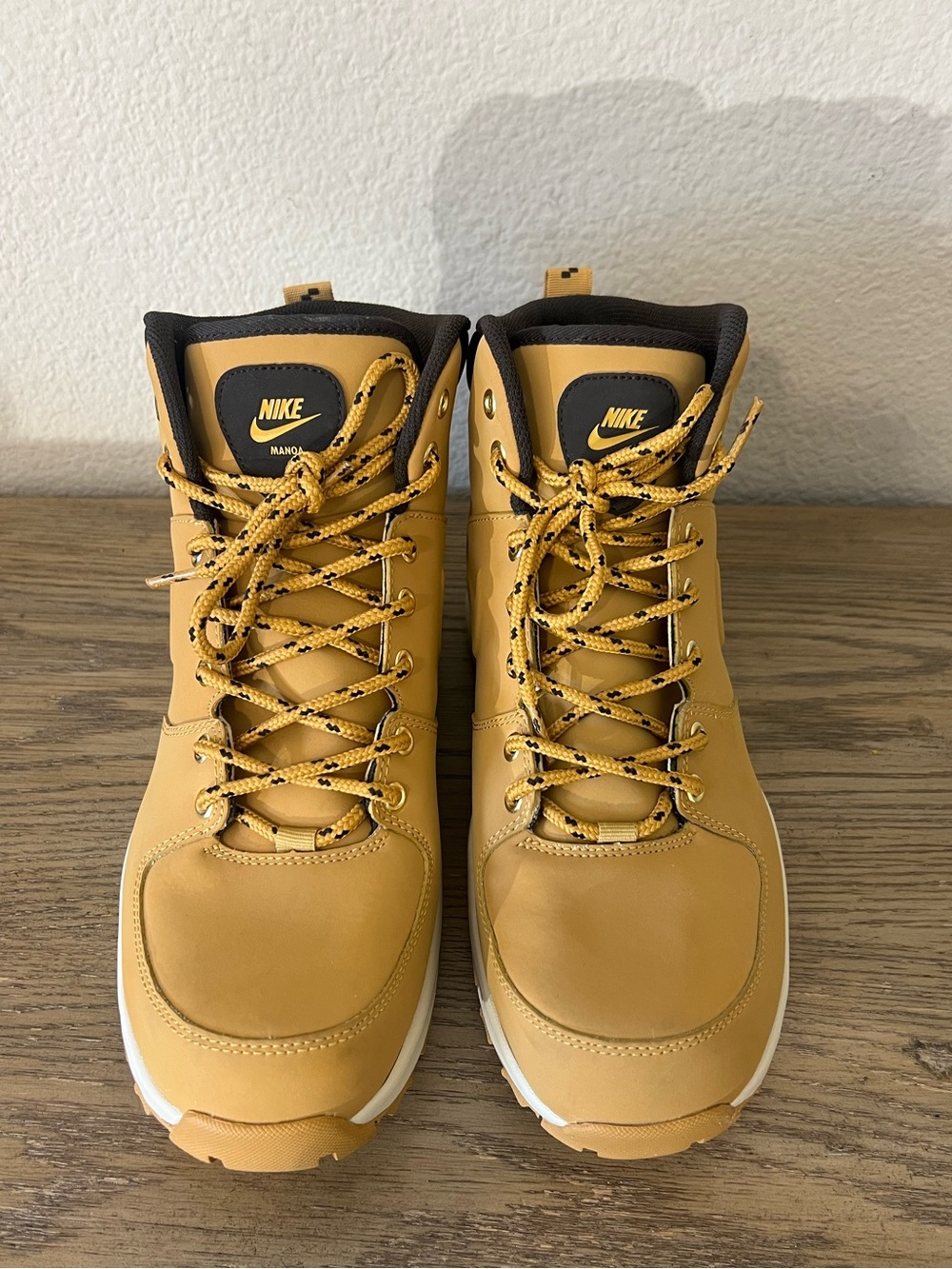 Nike men’s Manoa Leather Boots haystack tan sz 10.5 outdoor workwear hiking - Picture 9 of 14